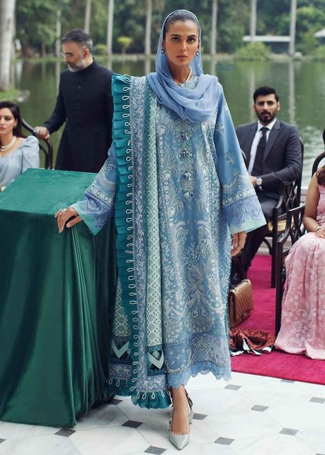 Pakistani Designer Suits, Pakistani Salwar Kameez, Lawn Suits, Pakistani Suits, Pakistani Designers, Shalwar Kameez, Pakistani Outfits, Designer Suits, Pakistani Fashion