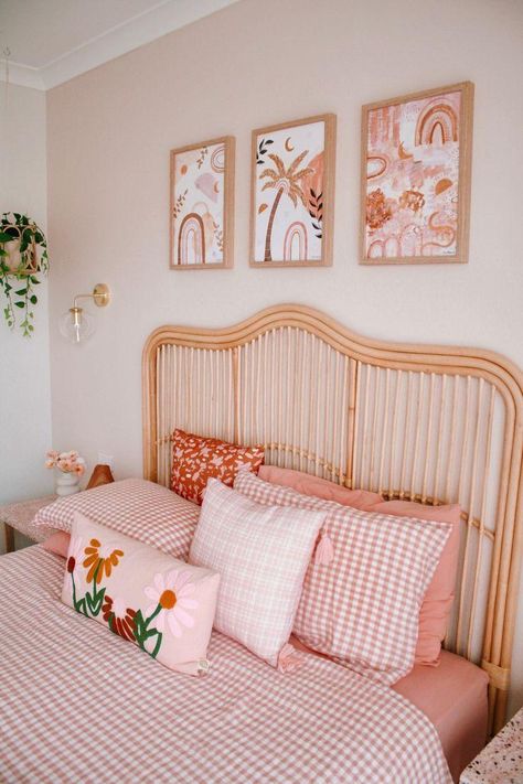 Pink toddler rooms