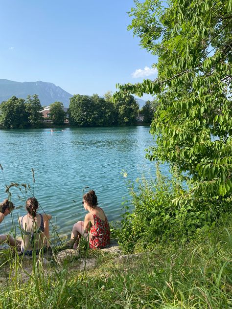 #solothurn #riverswimming #swisssummer #aesthetic #europeansummer #aare Solothurn, Nature, Swimming, Travel, River Aesthetic, Aesthetic 80s, European Summer, Couple Photos, Natural Landmarks