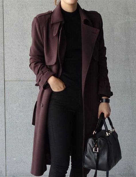 Boss Witch - Album on Imgur Modern Black Outfits, Burgundy And Black Outfit, Black Outfit Elegant, Red Coat Outfit, Different Fashion Styles, Beauty Blogging, Burgundy Coat, Boho Jewels, Trench Coat Outfit