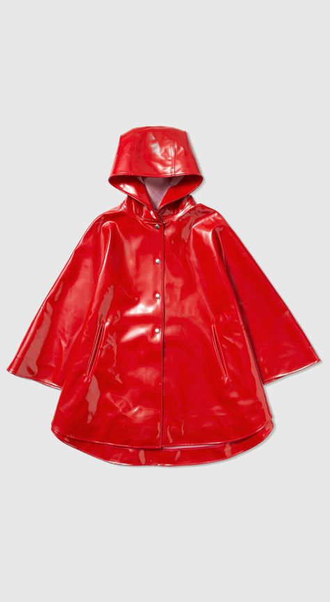 Öland Opal Red Cape– Stutterheim Raincoats Ponchos, Stutterheim Raincoat, Red Raincoat, Horseback Rider, Red Rain, Pastel Red, Red Cape, Going To Rain, Rain Rain