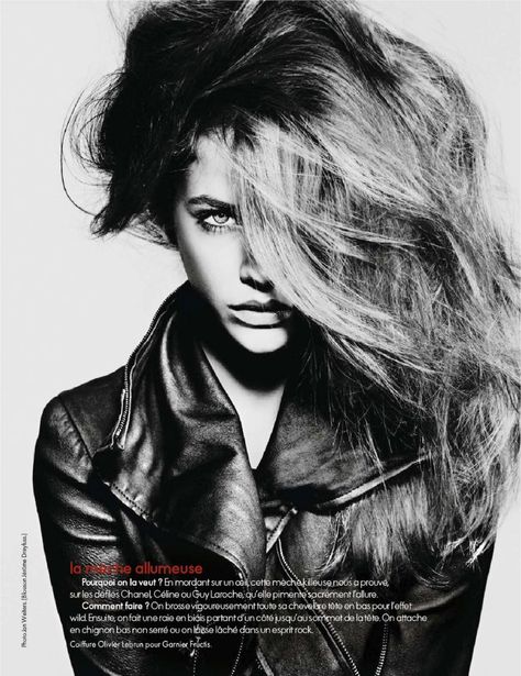 my hair could look like this, somehow. and i'd slap a stranger for that jacket. (Barbara Palvin for Elle France September 2011) Elegant Photography Women, Foto Glamour, White Fashion Photography, Mode Rock, Palvin Barbara, Portrait Photos, Lana Del Ray, Ozzy Osbourne, Aerosmith