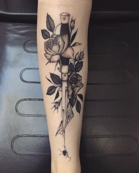 Rose Knife Tattoo, Knife And Rose Tattoo, Rose Knife, Wildflowers Tattoo, Rose Tattoo Meaning, Knife Tattoo, Worlds Best Tattoos, Dagger Tattoo, Tattoo Magazines