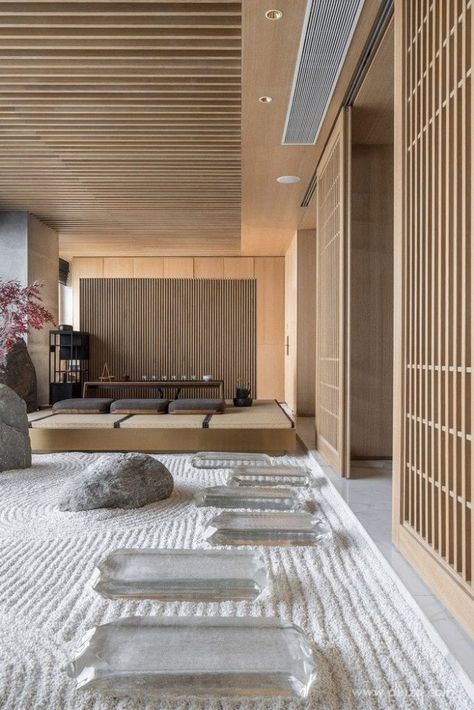 What Are Features Of Japanese Design | tilen.space Modern Japanese Interior, Japan Interior, Zen Interiors, Japanese Home Design, Zen House, Japanese Style House, Japanese Interiors, Japanese Room, Spa Interior