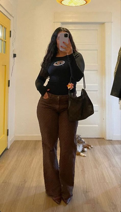 Cute Fall Outfits Aesthetic Black Women, Zoo Date Outfit Winter, Simple Fall Outfits Plus Size, Nola Outfit Winter, Thanksgiving Outfit Curvy, Easy Stylish Outfits, Outfits For Top Heavy Women, Outfits For Long Torso, Oval Body Shape Outfits