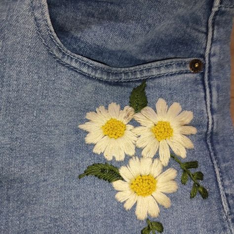 Flower pattern embroidery. I did embroidery on my jeans pockets. #embroiderydesign #embroidery #jeansembroidery Jean Pocket Embroidery Flowers, Jeans Pocket Embroidery Design, Embroidery On Jeans Pocket, Jean Pocket Embroidery, Embroidery On Jeans, Flower Pattern Embroidery, Jeans Pocket, Embroidery Jeans, Patterned Jeans