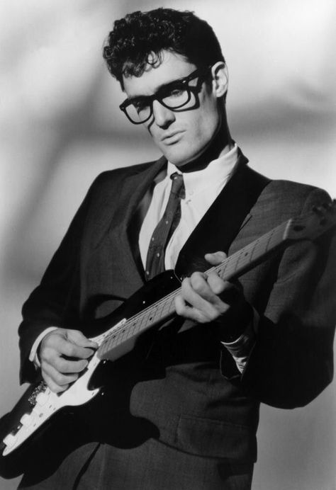 Buddy Holly Winter Dance, Best Guitar Players, Buddy Holly, Chuck Berry, Rock N’roll, Rock N Roll Music, Music Wall, Music Legends, Music Icon