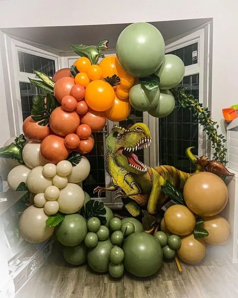 Dinosaur Birthday Party Four, Dinosaurs Party Decorations, Three Rex Birthday Party Backdrop, Three Rex Balloon Garland, Dinousar Party Decorations Boy, Birthday Themes For 3 Year Boy, Trex Birthday Party Decorating Ideas, 3rd Birthday Dinosaur Theme, Boy Birthday Parties Themes