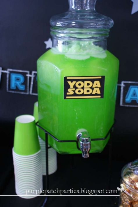 Yoda Soda | CatchMyParty.com Yoda Soda, Decoracion Star Wars, Star Wars Birthday Party Ideas, Birthday Star Wars, Yoda Party, Green Punch, Star Wars Baby Shower, Star Wars Theme Party, Star Wars Food