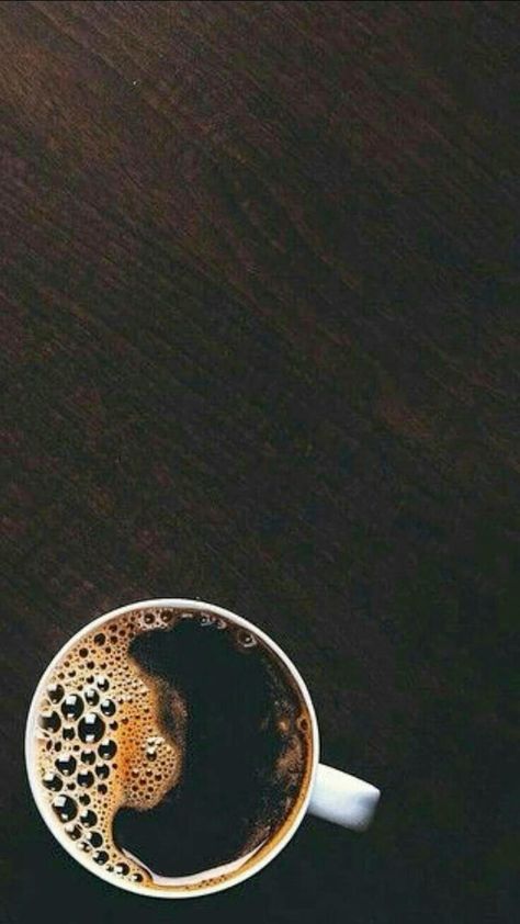 Coffee Wallpaper Iphone, Black Lover, Coffee And Donuts, Textil Design, Coffee Wallpaper, Coffee Pictures, Coffee Photography, Aesthetic Coffee, Aesthetic Black