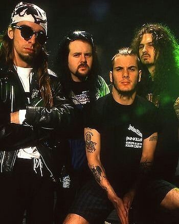 Superjoint Ritual, Pantera Band, Phil Anselmo, Vinnie Paul, Ray Palmer, Autos Ford, Parkway Drive, Dimebag Darrell, Playing The Guitar