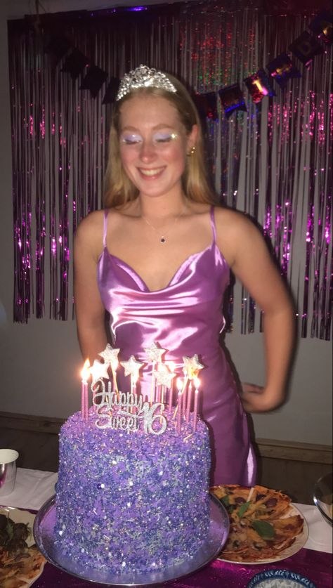 Euphoria Birthday Cake Aesthetic, Euphoria Sweet 16, Purple Sweet 16, Purple Cakes Birthday, Sweet Sixteen Birthday Party Ideas, Glitter Birthday Parties, Glow Birthday Party, 16th Birthday Decorations, Sweet 16 Birthday Cake