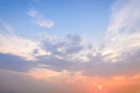 Clouds twilight times | Free Photo #Freepik #freephoto #freebackground #freeblue-background #freelight #freecloud Clouds Background For Editing, Sky Bg, Blue Sky Images, Sky Texture, Hd Sky, Sky Photoshop, Sunrise Background, Sky Textures, Free Sky