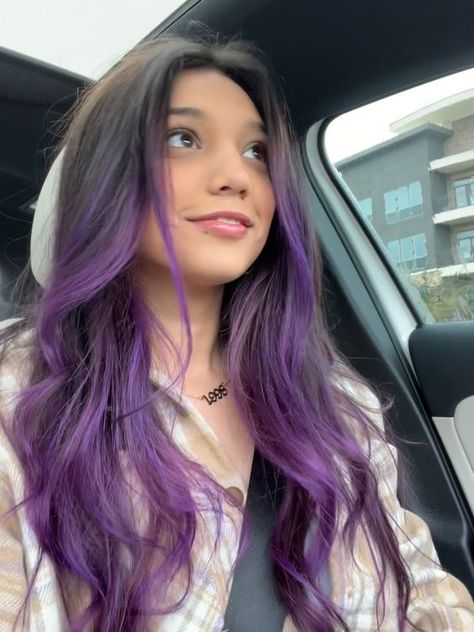 #trendy hair color teenage style Purple Brown Hair, Purple Hair Highlights, Dyed Hair Purple, Red Hair Inspo, Peekaboo Hair, Hair Color Underneath, Hair Color Streaks, Dyed Hair Inspiration, Hair Streaks