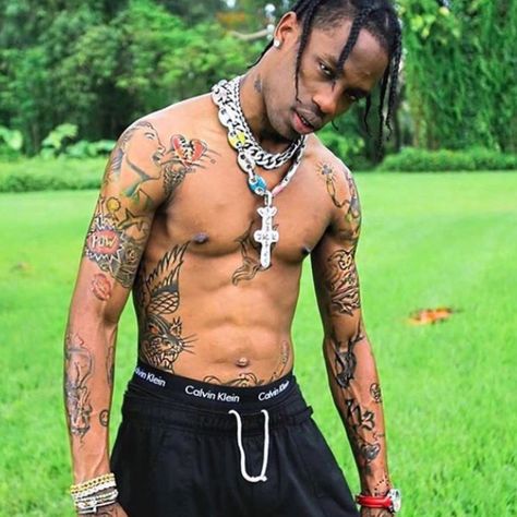 Travis Scott’s 39 Tattoos Travis Scott Tattoo, Travis Scott Fashion, Old School Pictures, Jack Tattoo, Kylie Travis, Travis Scott Wallpapers, Scott Campbell, Gucci Mane, Lil Pump