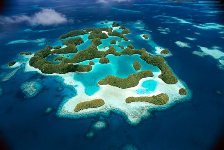 Great Barrier Reef, Honeymoon Destinations, Vanuatu, Sidney Australia, Uninhabited Island, Tropical Beaches, Rock Island, Beach Paradise, Palau