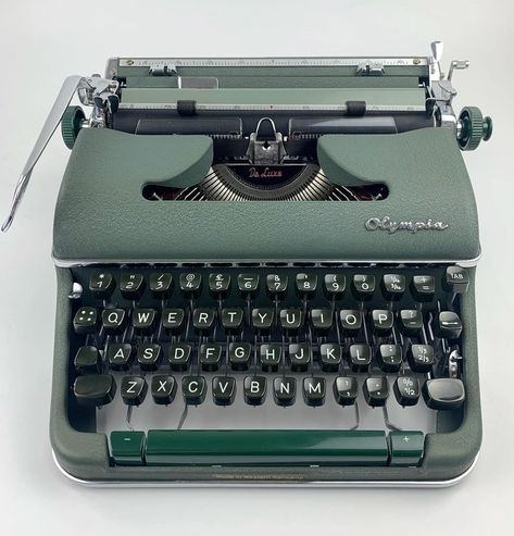 Typewriter Aesthetic, Fantasy Tools, Olympia Typewriter, Writing Machine, Antique Typewriter, Foxtrot, Vintage Typewriters, The Words, Aesthetic Room Decor
