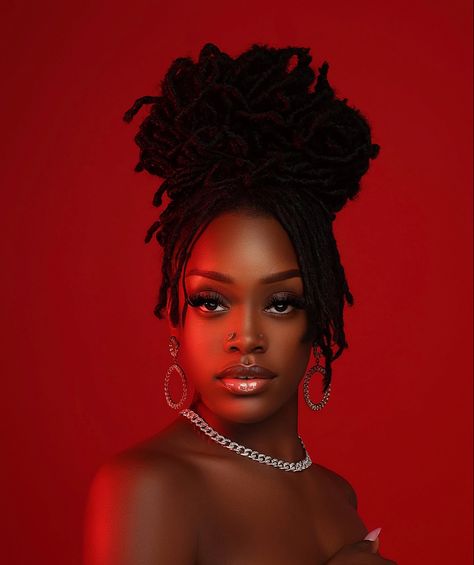 Loctician Photoshoot Ideas, Photoshoot With Locs, Black Women Portrait Photography, Loc Photoshoot Ideas, Ladies Photoshoot Ideas, Dreadlocks Photoshoot, Self Potraits Idea Photography, Potraits Pics, Back Drop Photoshoot Ideas