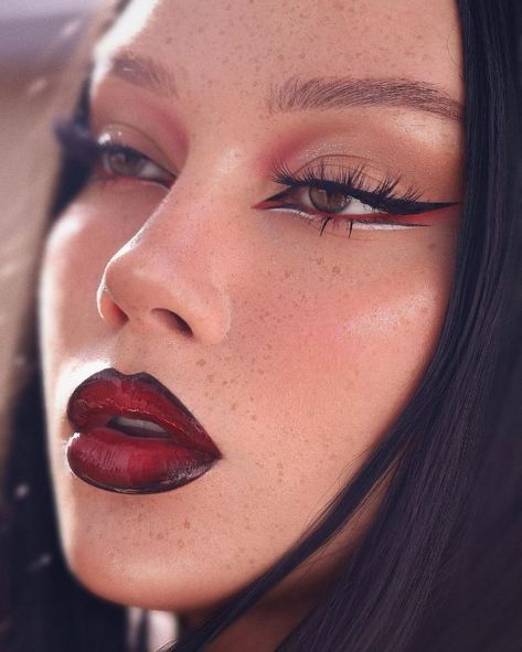 Red And Black Makeup Aesthetic, Eyeshadow Looks Red And Black, Red Black And White Eyeshadow Looks, Black White And Red Makeup, Red White And Black Makeup Looks, Eyeliner And Red Lipstick Look, Red And Black Makeup Full Face, Red Grunge Makeup Eyes, Red And Black Simple Makeup