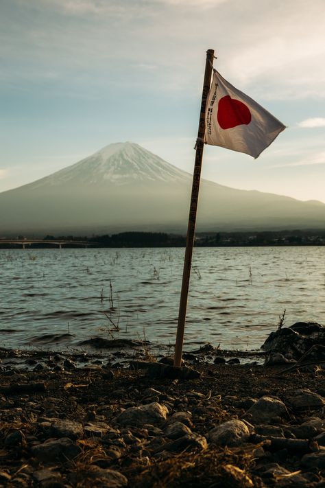 Yamanashi, Fujikawaguchiko, Mount Fuji Japan, Japanese Flag, Mont Fuji, Japan Picture, Japan Flag, Japan Guide, Japan Itinerary