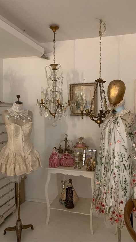 Haute Couture, French Boutique Aesthetic, Vintage Coquette Room Aesthetic, Vintage Boutique Aesthetic, Things To Hang From Ceiling, Coquette House, Hollywood Glamour Photography, Boutique Aesthetic, Vintage Coquette
