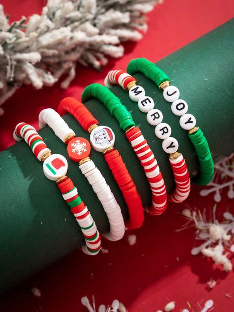 Fimo, Christmas Clay Beads Bracelet Ideas, Clay Bead Bracelet Christmas Ideas, Christmas Beaded Jewelry, Christmas Bracelet Ideas, Holiday Jewelry Diy, Christmas Jewelry Diy, Clay Bracelets, Diy Hair Scrunchies