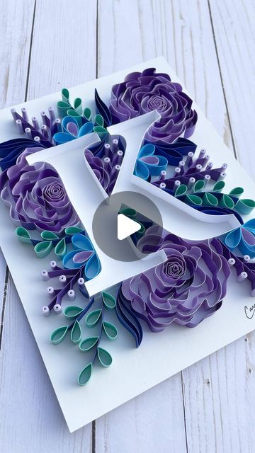 Quilled Letters, Quiling Paper Art, Quilling Flowers Tutorial, Quilling Birthday Cards, Paper Snowflake Patterns, Diy Quilling Crafts, Quilling Flower Designs, Arte Quilling, Paper Quilling For Beginners