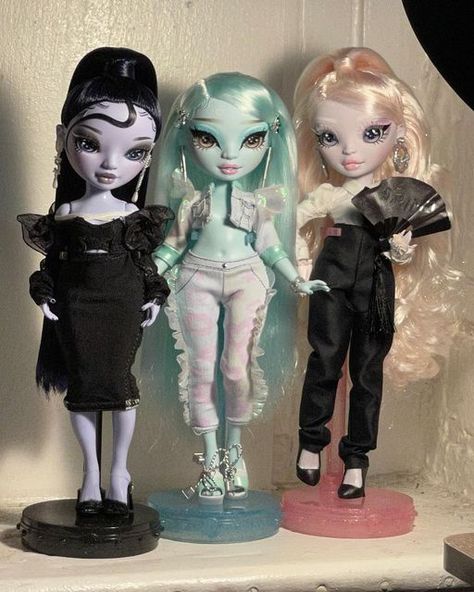 High Astetic, 33 Birthday, Rainbow Dolls, Shadow Monster, Barbie Kids, Personajes Monster High, Doll Aesthetic, Fantasy Art Dolls, Rainbow Fashion