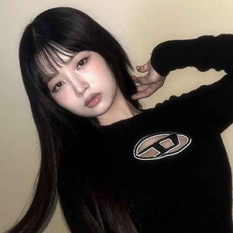 rei 240322 instagram update icons lq pfp profile picture #아이브 #IVE #レイ#레이 #REI Rei Icons, Late Night Conversations, Ive Rei, Rei Ive, Dont Touch Me, I Feel Pretty, Kpop Idol, My Girl, Kdrama