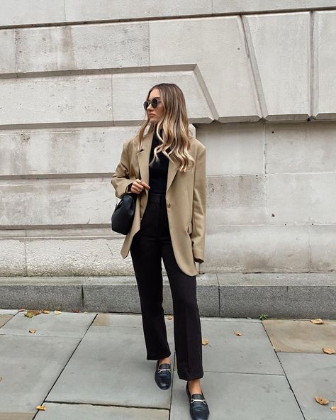 Office Outfits, Lily Clark, Cute Work Outfits, Work Outfits Women, Smart Casual, Elegant Fashion, Spring Outfit, Fall Fashion, Work Outfit