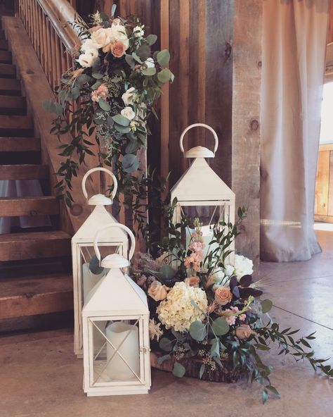 Lantern Wedding Alter, Decor With Lanterns Living Rooms, Lanterns On Stairs Wedding, Flower Lanterns Wedding, Boho Wedding Staircase, Lantern Aisle Decorations Wedding, White Lanterns Wedding Aisle, Lanterns Down Isle Wedding Ideas, Front Porch Wedding Decor