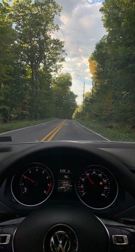 Nature Drive Aesthetic, Uk Car Aesthetic, Forest Drive Aesthetic, Driving Aesthetic Pictures, Learning Driving Aesthetic, Learn To Drive Vision Board, Van Car Aesthetic, Day Driving Aesthetic, Shreya Aesthetic