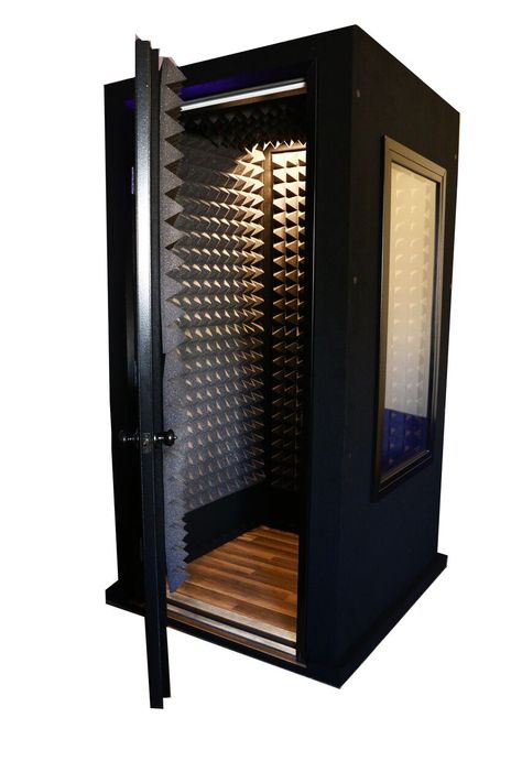 Small Recording Room, Classroom Recording Booth, Vocal Booth Recording Studio, Studio Set Up, Diy Vocal Booth, Mobile Recording Studio, Studio Podcast, Studio Booth, Vocal Booth