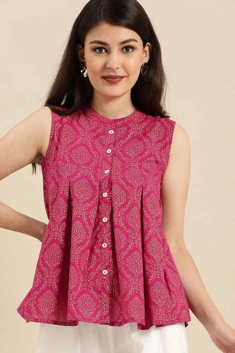 This fashionable Tunics will take your personal style to new heights.Product Features:  Product Type: Tops Set Fabric: Cotton Occasion: Casual Color: Magenta Style Name: Flared Print and Pattern: Printed Sleeves Length: Sleeveless Neck: High Neck Wash Care: Hand Wash Disclaimer: There will be slight difference in digital to actual image Sleeveless Kurti Designs, Cotton Tops For Jeans, Short Top Designs, Sleeveless Kurti, Short Kurti Designs, Cotton Short Tops, Cotton Tops Designs, Chiffon Frocks, Simple Kurta Designs