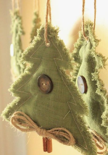 Christmas Tree Ornaments Ideas, Tree Ornaments Ideas, Natal Country, Country Christmas Tree, Primitive Country Christmas, Country Christmas Trees, Modern Christmas Ornaments, Ornaments Ideas, Rustic Christmas Ornaments