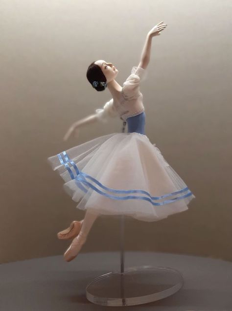 This is Giselle, the ball jointed doll of my collection "BALLET". Everything, from the sketches and molds to painting and beading, I've made by myself, so you can be sure, it is an absolutely unique art work, which you can find in this shop only. Unique Art Work, Ballet Giselle, Ballet Doll, Ball Jointed Doll, Bjd Doll, Ball Jointed Dolls, Bjd Dolls, My Collection, Full Set