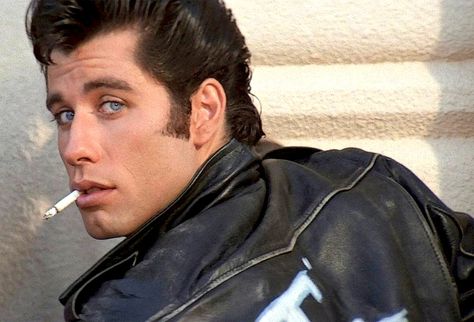 Danny Zuko Grease, Johnny Travolta, Grease John Travolta, Grease Lightning, Grease Is The Word, Grease Movie, Danny Zuko, Olivia Newton John, John Travolta