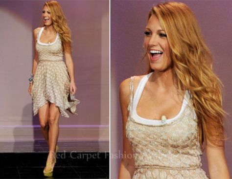 Blake Lively Strawberry Blonde Balayage, Makeup Red Dress, Blake Lively Hair, Blake Lively Style, Missoni Dress, Jay Leno, Makeup Red, Red Hair Don't Care, The Tonight Show