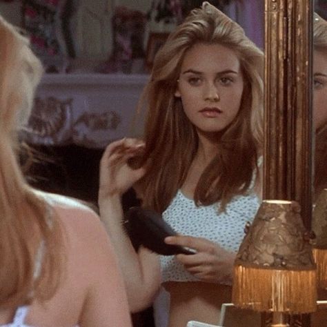 Cher Horowitz Chick Flicks, Clueless Aesthetic, Clueless Cher, Clueless 1995, Cher Clueless, How To Have Style, Cher Horowitz, Alicia Silverstone, Clueless Outfits
