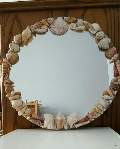 Mirror With Shells Seashell Frame, Mirror With Seashells, Round Shell Mirror, Shell Frame Diy, Sea Shell Mirrors Seashell Frame, Diy Seashell Mirror, She’ll Mirror, Diy Shell Mirror, Vintage Beach Room