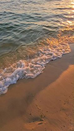 Way Video Road, Photo In Beach Ideas, Video In The Beach, Video Of The Beach, Summer Beach Video, Self Video Ideas, Beach Videos Ideas, More Like This, Videos To Post On Instagram