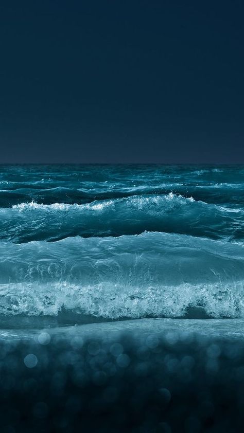 Sea Photography To Bring You Closer To The Wondrous World Of Oceans - Bored Art The Sea Photography, Sea Ideas, الفن الرقمي, Bored Art, Night Sky Photography, Sea Photography, Water Sea, Ocean Pictures, Stormy Sea