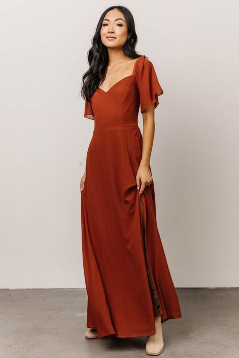 Baltic Born Rust Dress, Rust Bridesmaid Dress With Sleeves, Sweetheart Neckline Maxi Dress, Baltic Born Dresses, Terracotta Dress Bridesmaid, Rust Dress Outfit Wedding, Baltic Born Bridesmaid Dress, Cup Sleeve Dress, Fall Dresses To Wear To A Wedding