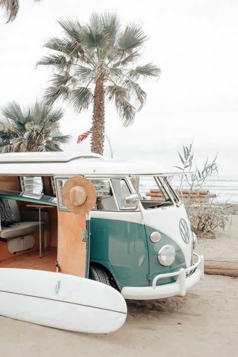 Astetic Summer Photos, Beach Aesthetic Posters, Boho Aesthetic Pictures, Summer Athstetic, Wall Collage Beach, Beach Themed Wallpaper, Summer Beach Wallpaper, Surf Vintage, Beautiful Summer Wallpaper