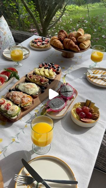 Irada Akhundova on Instagram: "Good morning☀️ 
Let’s set the breakfast table with me…
.
.
.
#set #setup #breakfast #tablesetting #tabledecor #design 
#ideas #new #newpost #homemade #homedecor #spring #springtime #sunnyday #croissant #love #garden" Table Settings, Croissant, Love Garden, Lemonade Stand, Breakfast Table, The Breakfast, Sunny Days, Lemonade, Good Morning