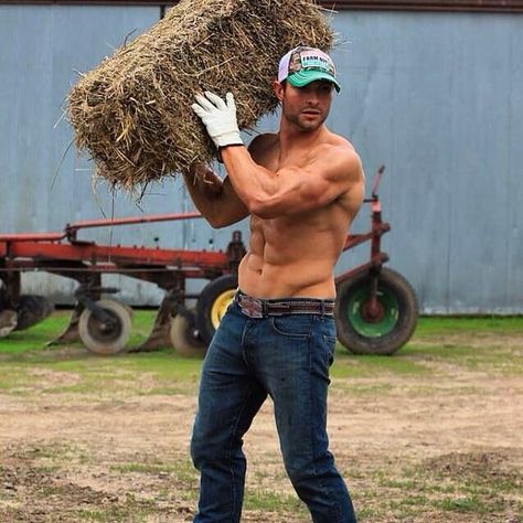 These Sexy Cowboys Will Make You Want to Saddle Up Country Boys, Country Man, Hot Country Men, 남자 몸, Farm Boys, Cowboy Up, Country Men, Shirtless Men, Good Looking Men