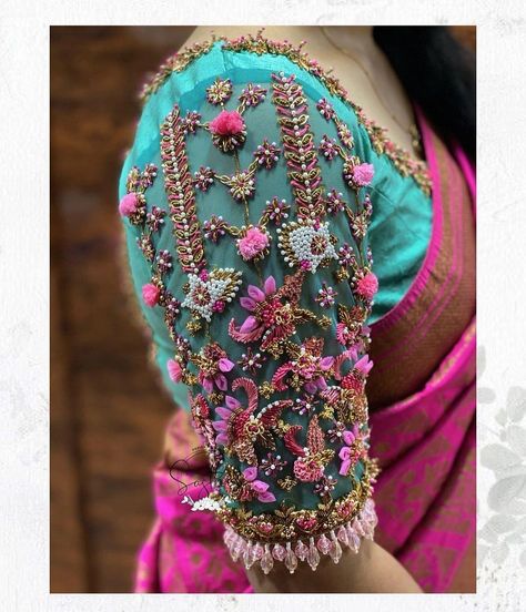 embroidery work blouses on Instagram: “Embroidery work blouses . . . . . . . . . . . . . #wedmegood #wedmegoodsouth #embroideryworkblouses #bridalmakeup #southindianbridalfashion…” Haute Couture, Couture, Bridal Heavy Blouse Designs, Embroidery Work Blouses, Simple Wedding Blouse Designs, Gold Blouse Designs, Latest Blouse Designs Pattern, Maggam Work Blouse, Blouse Ideas