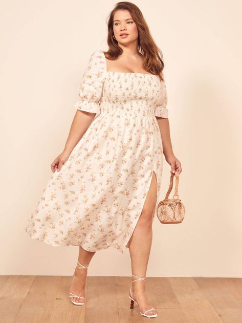 What to Wear to Your Cinco de Mayo Fiesta | Who What Wear Big Size Fashion Dress Body Types, Plus Sized Dresses, Dresses For Mid Size Women, Feminine Plus Size Outfits, Plus Size Romantic Outfits, Flattering Dresses For Plus Size, White Floral Dress Outfit, Midsize Dresses, Plus Size Spring Fashion