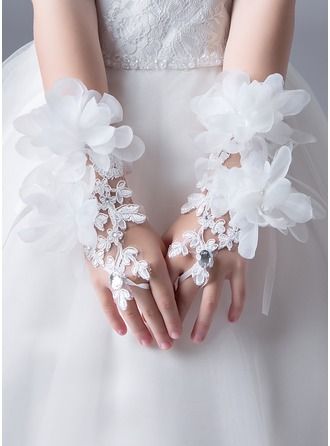 JJsHouse Wrist Length Glove Lace Crystal Flower Flower Girl. #JJsHouse #WristLengthGlove #Lace #Crystal #Flower #FlowerGirl Nonbinary Wedding, Fancy Gloves, Applique Flower, Girls Gloves, Elegant Gloves, Flower Girl Accessories, Gloves Fashion, Gloves Design, Hand Accessories