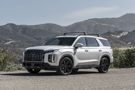 The refreshed three-row SUV now starts at $36,245, and the new rugged-looking XRT version starts at $41,545. All-wheel drive is a $1900 option across the board. Santa Fe, 2023 Hyundai Palisade, White Suv, Hyundai Palisade, Chicago Auto Show, Hors Route, Large Suv, 20 Inch Wheels, Suv Models